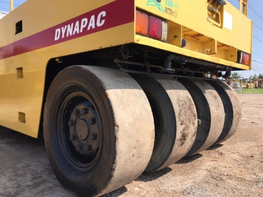 ขายรถบด 7 ล้อ DYNAPAC CP201W นำเข้าเองจากญี่ปุ่น สภาพสวยพร้อมใช้  มีVDOการทำงานครับ