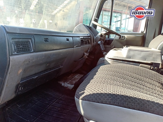 หัวเก๋ง HINO HITECH ปีกนกหัวกว้าง ติดเครื่อง JO8C Turbo 280