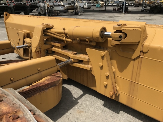 CAT D6N สภาพสวย นำเข้าจากญี่ปุ่น ราคาไม่แพงครับ