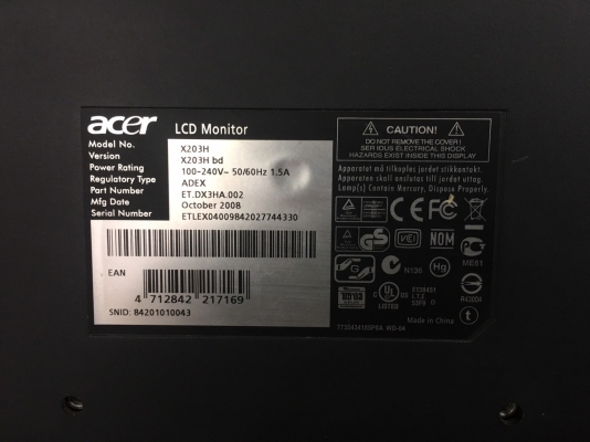คอมพ์ชุด จอ ACER 20 นิ้ว Wide Pentium4 Ram 512MB HDD 80GB มีการ์ดจอ FX5200