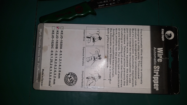ขายคีมปอกสายไฟ KINGEAGLE MADE IN TAIWAN. ใหม่เก่าเก็บ ขายคีมปอกสายไฟ KINGEAGLE MADE IN TAIWAN. ใหม่เก่าเก็บ