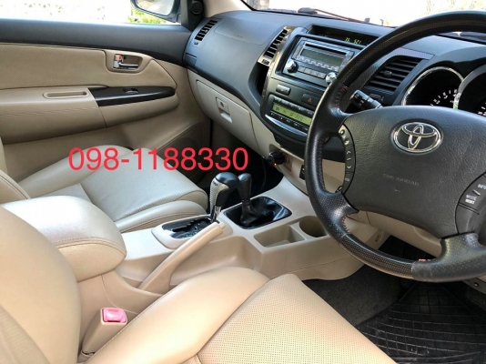 09 โตโยต้า ฟอจูนเนอร์ 3.0 V 4WD TRD ไมล์ 17x,xxx กม. เกียร์ออโต้ Option