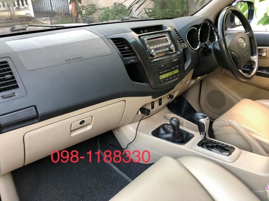 09 โตโยต้า ฟอจูนเนอร์ 3.0 V 4WD TRD ไมล์ 17x,xxx กม. เกียร์ออโต้ Option