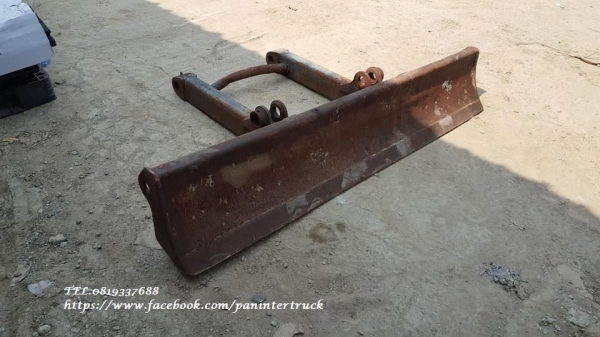 FROM JAPAN BLADE ผานหน้า ,ใบมีดดัน :สำหรับรถขุดไซค์ 40, 50, 60   สินค้าเก่านอก ขายตามสภาพ พร้อมใช้งาน ราคาเพียง : 9,900 บาท