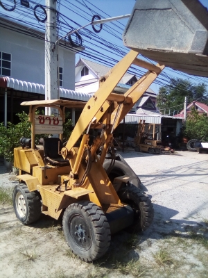 ขายรถตัก w20 ราคา120000