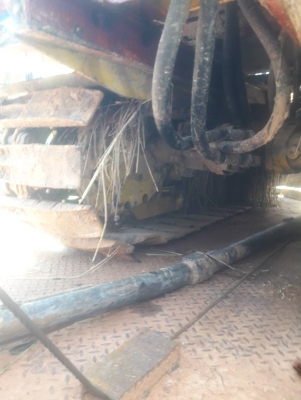 รถเกี่ยวข้าวเกษตรช้างน้อยไวไฟพร้อมเทเลอร์  โทรได้  0930983253