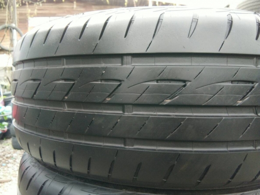 ขายยาง 205/55R16 บริดจสโตน ปลายปี16 ดอกยางหนาสดสวยทุกเส้น ชุดละ 1900 บาท