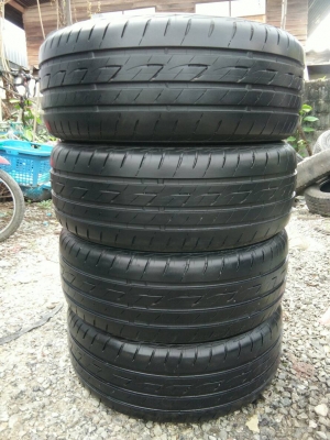 ขายยาง 205/55R16 บริดจสโตน ปลายปี16 ดอกยางหนาสดสวยทุกเส้น ชุดละ 1900 บาท