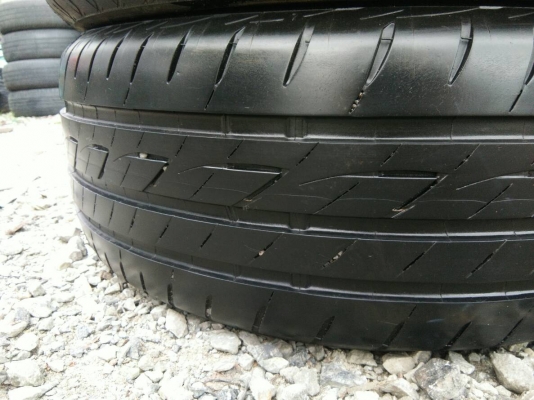 ขายยาง 205/55R16 บริดจสโตน ปลายปี16 ดอกยางหนาสดสวยทุกเส้น ชุดละ 1900 บาท