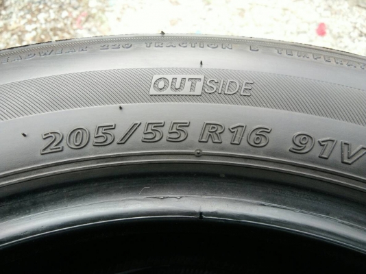 ขายยาง 205/55R16 บริดจสโตน ปลายปี16 ดอกยางหนาสดสวยทุกเส้น ชุดละ 1900 บาท
