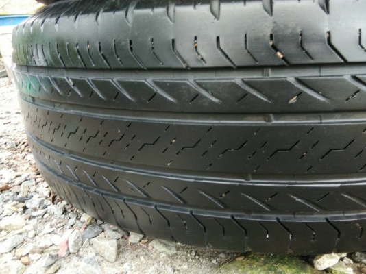 ขายแม็ก TOYOTA พร้อมยาง 265/70R16 บริดจสโตน ปี15 สวยๆคุ้มๆ ชุดละ 3900 บาท