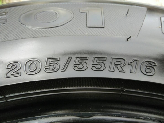 ขายยาง 205/55R16 ไฟร์สโตน ปลายปี17 ดอกยางสวยสดไม่มีปะ ชุดละ 2600 บาท ขายยาง 205/55R16 ไฟร์สโตน ปลายปี17 ดอกยางสวยสดไม่มีปะ ชุดละ 2600 บาท