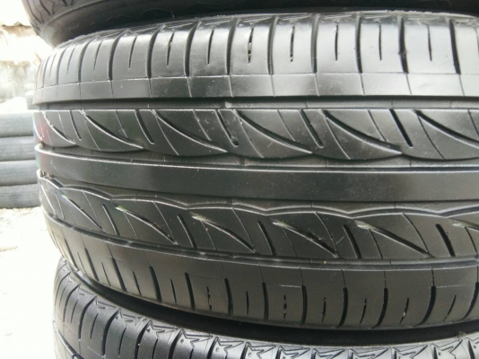 ขายยาง 205/55R16 ไฟร์สโตน ปลายปี17 ดอกยางสวยสดไม่มีปะ ชุดละ 2600 บาท ขายยาง 205/55R16 ไฟร์สโตน ปลายปี17 ดอกยางสวยสดไม่มีปะ ชุดละ 2600 บาท