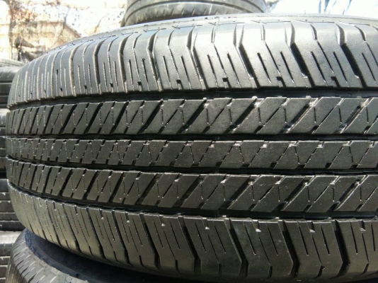 ขายยาง 265/65R17 บริดสโตน ปี17 สวยๆ ชุดละ 3900 บาท ขายยาง 265/65R17 บริดสโตน ปี17 สวยๆ ชุดละ 3900 บาท