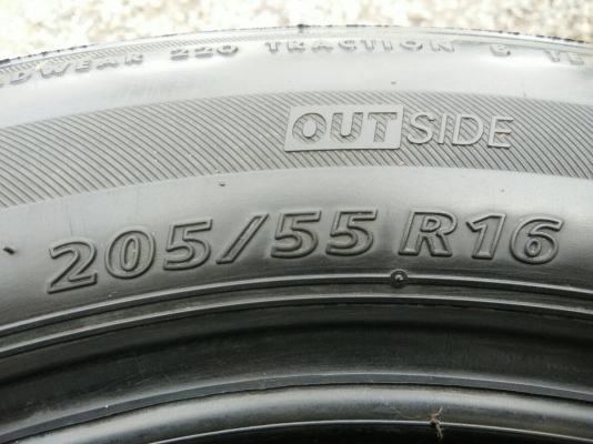 ขายยาง 205/55R16 บริดจสโตน ปี17 ดอกยางเต็มสดไม่ปะ ชุดละ 2800 บาท ขายยาง 205/55R16 บริดจสโตน ปี17 ดอกยางเต็มสดไม่ปะ ชุดละ 2800 บาท