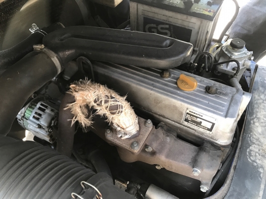 ขายFORKLIFT KOMATSU FD20-12(2ตัน)งากระดก เสา4.0เมตร สวยเดิมจากญี่ปุ่น ยังไม่เคยใช้ในไทย 245,000เท่านั้น!!