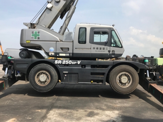 ขายเครน KATO KR-25H-V3 นำเข้าจากญี่ปุ่น ขายเครน KATO KR-25H-V3 นำเข้าจากญี่ปุ่น