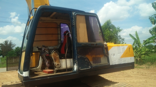 ขายด่วยsk200-3โทร0967979202 ขายด่วยsk200-3โทร0967979202