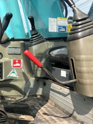 ขายรถขุด KOBELCO SK135SR มีลายหัวกระแทก นำเข้าเองจากญี่ปุ่น สภาพสวยพร้อมใช้ มีVDOการทำงานครับ ขายรถขุด KOBELCO SK135SR มีลายหัวกระแทก นำเข้าเองจากญี่ปุ่น สภาพสวยพร้อมใช้ มีVDOการทำงานครับ