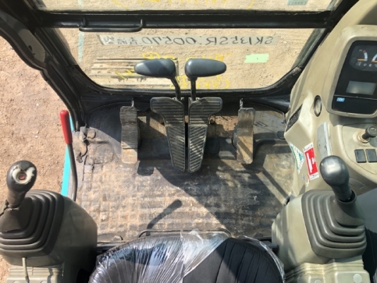 ขายรถขุด KOBELCO SK135SR มีลายหัวกระแทก นำเข้าเองจากญี่ปุ่น สภาพสวยพร้อมใช้ มีVDOการทำงานครับ ขายรถขุด KOBELCO SK135SR มีลายหัวกระแทก นำเข้าเองจากญี่ปุ่น สภาพสวยพร้อมใช้ มีVDOการทำงานครับ