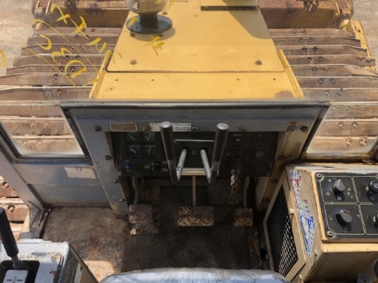 ขายรถดันดิน CAT D3C (4XX ชั่วโมง) นำเข้าเองจากญี่ปุ่น สภาพสวยพร้อมใช้ มีVDOการทำงานครับ