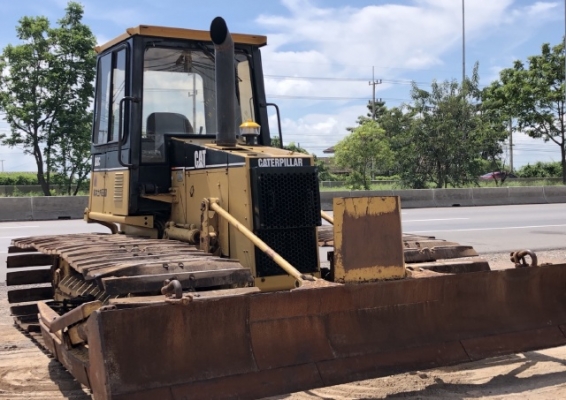 ขายรถดันดิน CAT D3C (4XX ชั่วโมง) นำเข้าเองจากญี่ปุ่น สภาพสวยพร้อมใช้ มีVDOการทำงานครับ