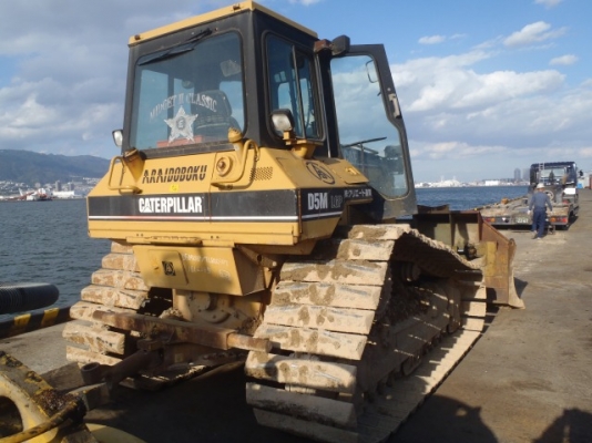 ขายรถดันดิน CAT D5M (5,XXX ชั่วโมง) นำเข้าเองจากญี่ปุ่น สภาพสวยพร้อมใช้ ถึงเร็วๆนี้ครับ