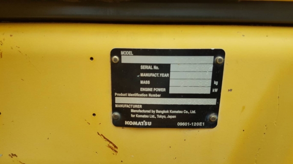 ขายด่วน!! Komatsu PC200-7 สภาพสวยมากค่ะ