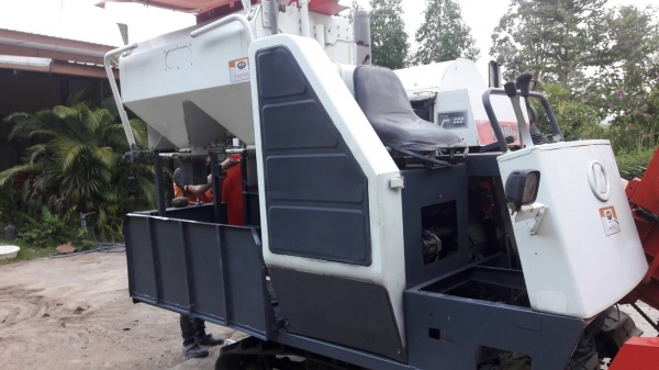 ลดสุดๆๆ 200000 ขายครับ DC 60 รถแท็กเก่าจอดครับ ของเหลวเช็คเรียบร้อยพร้อมลุยครับ ลดสุดๆๆ 200000 ขายครับ DC 60 รถแท็กเก่าจอดครับ ของเหลวเช็คเรียบร้อยพร้อมลุยครับ