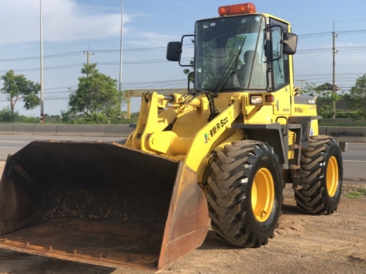 ขายรถตักล้อยาง KOMATSU WA150-3 นำเข้าเองจากญี่ปุ่น สภาพสวยพร้อมใช้ มีVDOการทำงานครับ