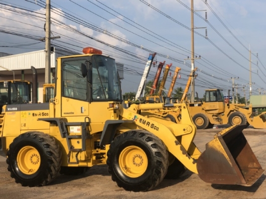 ขายรถตักล้อยาง KOMATSU WA150-3 นำเข้าเองจากญี่ปุ่น สภาพสวยพร้อมใช้ มีVDOการทำงานครับ