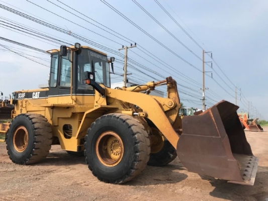 ขายรถตักล้อยาง CAT 938F นำเข้าเองจากญี่ปุ่น สภาพสวยพร้อมใช้ มีVDOการทำงานครับ