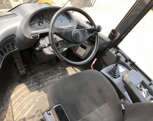 ขายรถตักล้อยาง KOMATSU WA200-6 นำเข้าเองจากญี่ปุ่น สภาพสวยพร้อมใช้ มีVDOการทำงานครับ