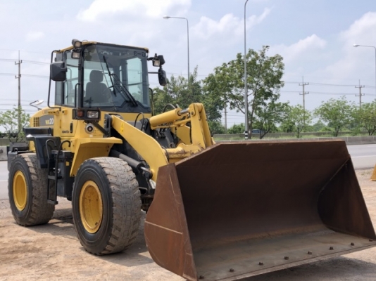 ขายรถตักล้อยาง KOMATSU WA200-6 นำเข้าเองจากญี่ปุ่น สภาพสวยพร้อมใช้ มีVDOการทำงานครับ