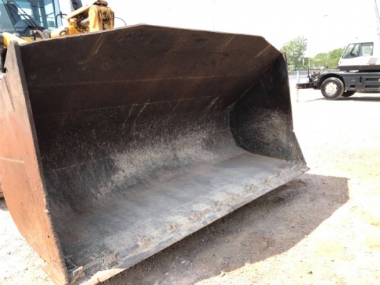 ขายรถตักล้อยาง KOMATSU WA470-6 ปี 2010 นำเข้าเองจากญี่ปุ่น สภาพสวยพร้อมใช้ มีVDOการทำงานครับ