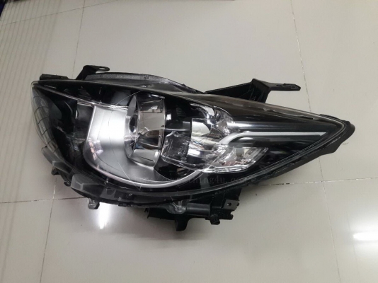 ไฟหน้า Mazda CX-5 ตัวแรก คู่ซ้าย-ขวา สภาพดี