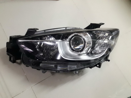 ไฟหน้า Mazda CX-5 ตัวแรก คู่ซ้าย-ขวา สภาพดี