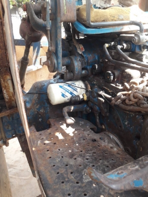 ขาย 235,000 รถไถ FORD 6610 เสื้อลาย เอกสารเล่มทะเบียน อุปกรณ์ครบ ใบดัน ผาน 6 เครื่องดี เกียร์ดี ยางด