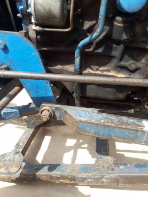 ขาย 235,000 รถไถ FORD 6610 เสื้อลาย เอกสารเล่มทะเบียน อุปกรณ์ครบ ใบดัน ผาน 6 เครื่องดี เกียร์ดี ยางด