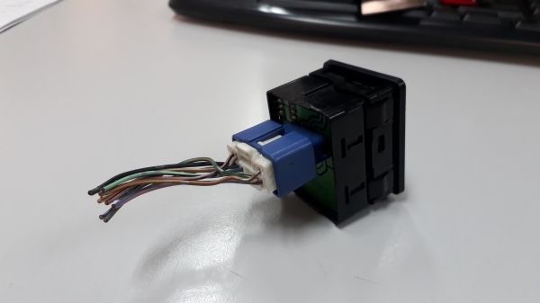 สวิทช์ปรับกระจกมองข้าง TOYOTA PREVIA TCR10 TCR20 สวิทช์ปรับกระจกมองข้าง TOYOTA PREVIA TCR10 TCR20