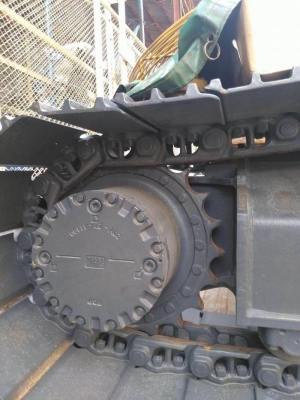 ขาย 1,390,000  KOMATSU pc 200-8  ไฟฟ้าครบ รถทำงาน 10,600 ชม. เครื่องดี ปั๊มดี เอวแน่น ช่วงล่างเต็ม รถสวยพร้อมใช้ เอกสารแจ้งจำหน่าย รถอยู่ ขอนแก่น 090-772-3710 090-772-3708