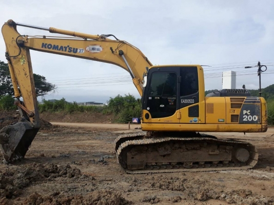 ขาย 1,350,000   KOMATSU pc 200-8  N1 ไฟฟ้าครบ  เครื่องดี ปั๊มดี เอวแน่น ช่วงล่างเต็ม รถสวยพร้อมใช้ เอกสารเล่มทะเบียน รถอยู่ โคราช 090-772-3710 090-772-3708