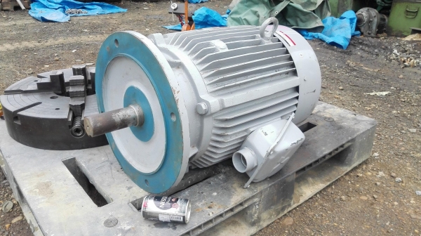 มอเตอร์ไฟฟ้า Mitsubishi 20 HP 6 POLE 960 RPM 380V รอบช้าแบบหน้าแปลนของเก็บสแปร์ ของใหม่เก่าเก็บ 100\
