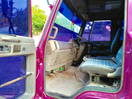 ISUZU ROCKY FRR 195 HP 6HE1 หกล้อดั๊มพ์ เครื่องแรงดีมากครับไม่มีเยิ้ม หัวเก๋งบางเดิมภายในเก๋งสวยครบ 