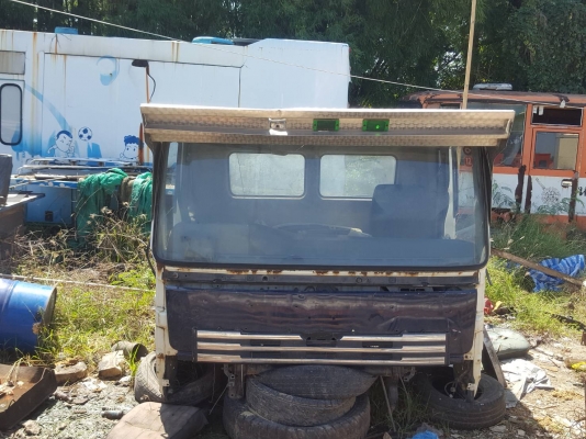 ขายเหมา40000 เอาไปปั้นต่อขาดประตู2 บานโทร0643130366