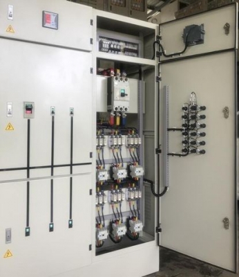 ขายตู้ Mdb Main breaker Mitsubishi 800A พร้อม breaker 10 ตัว Pipat 0982641749 ขายตู้ Mdb Main breaker Mitsubishi 800A พร้อม breaker 10 ตัว Pipat 0982641749