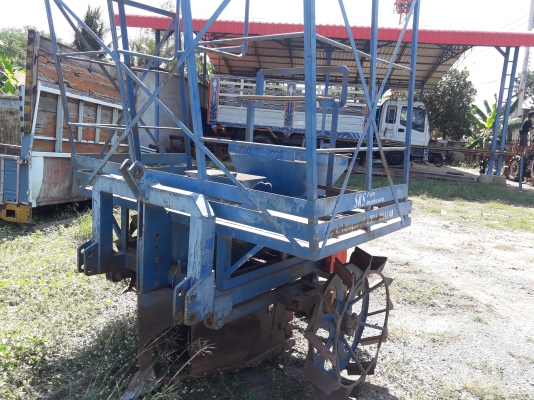 TS90  กรองใหญ่  ปี 55  อุปกรณ์ 5 ชิ้น  ลดสุด ๆ 700000 บาท ยางหน้าใหม่ พร้อมใช้เลยครับ