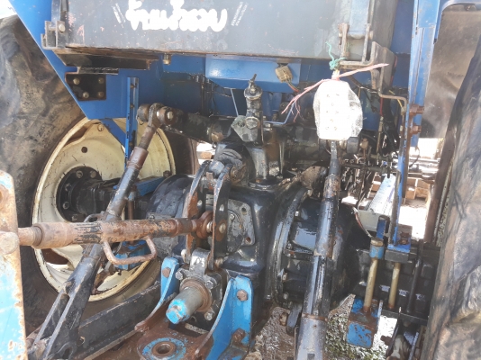 TS90  กรองใหญ่  ปี 55  อุปกรณ์ 5 ชิ้น  ลดสุด ๆ 700000 บาท ยางหน้าใหม่ พร้อมใช้เลยครับ