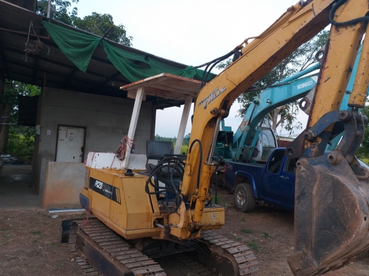 ขายด่วน KOMATSU PC20-3 สภาพพร้อมลุยงาน เครื่องปั้มดีเยี่ยม แรงเร็วไม่มีโหลด สนใจสอบถาม 093 0764943 คุณ ตั้ม