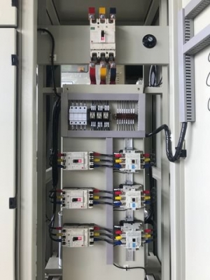 ขายตู้ Mdb Main breaker Mitsubishi 400A พร้อม bresker ย่อย 6 ตัว Pipat 0982641749